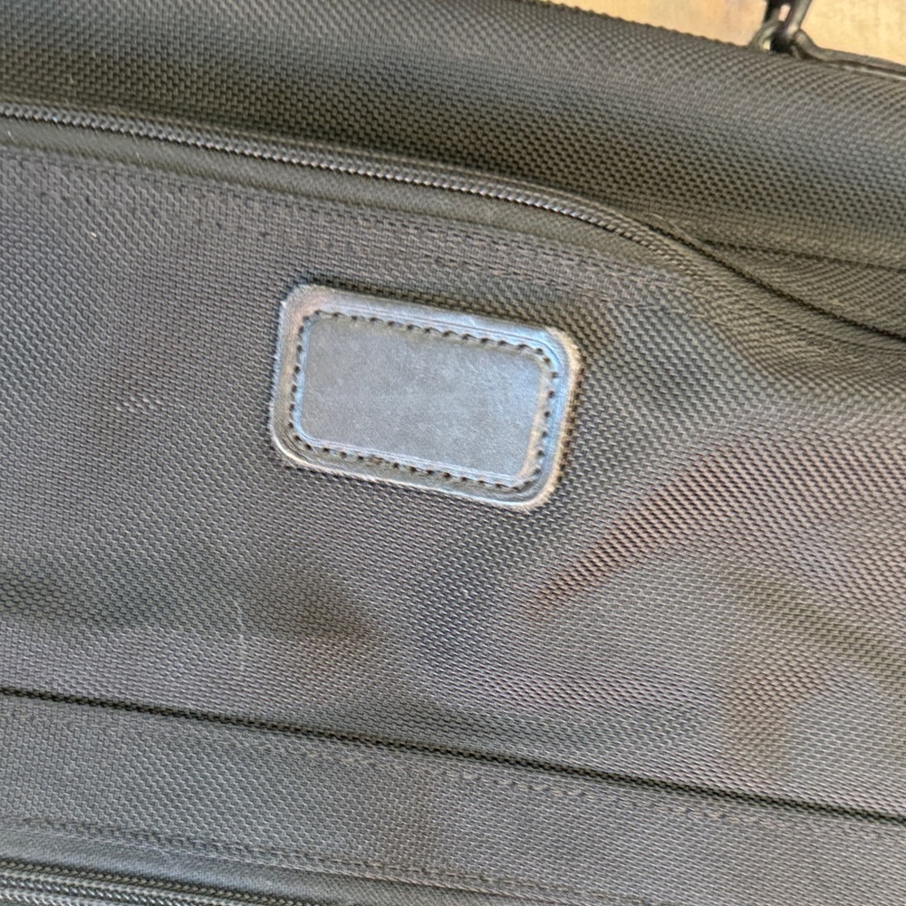 Tumi Black Luggage Travel Bag Durable Nylon - Picture 5 of 14